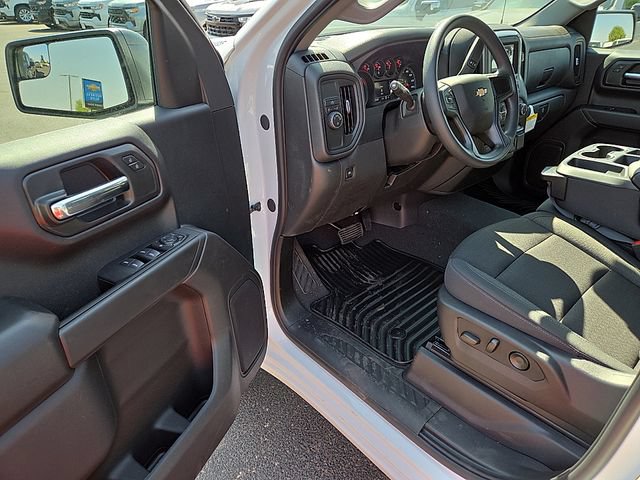New 2026 Chevrolet Silverado 1500 Custom RWD image 10