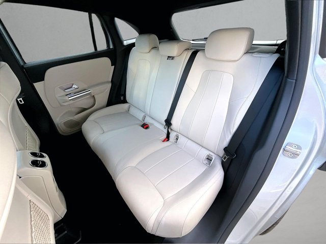 New 2026 Mercedes-Benz GLA 250 image 12