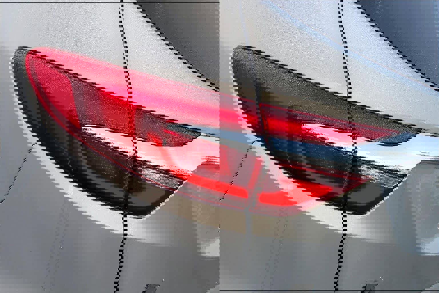 Used 2019 Buick Enclave Premium w/ Experience Buick Package image 26