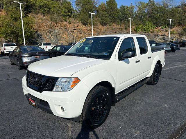 Certified 2021 Nissan Frontier SV w/ Midnight Edition Floor Mats AWD/4WD image 3