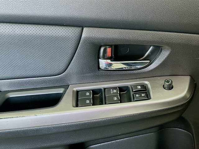 Used 2017 Subaru Crosstrek 2.0i Limited image 18