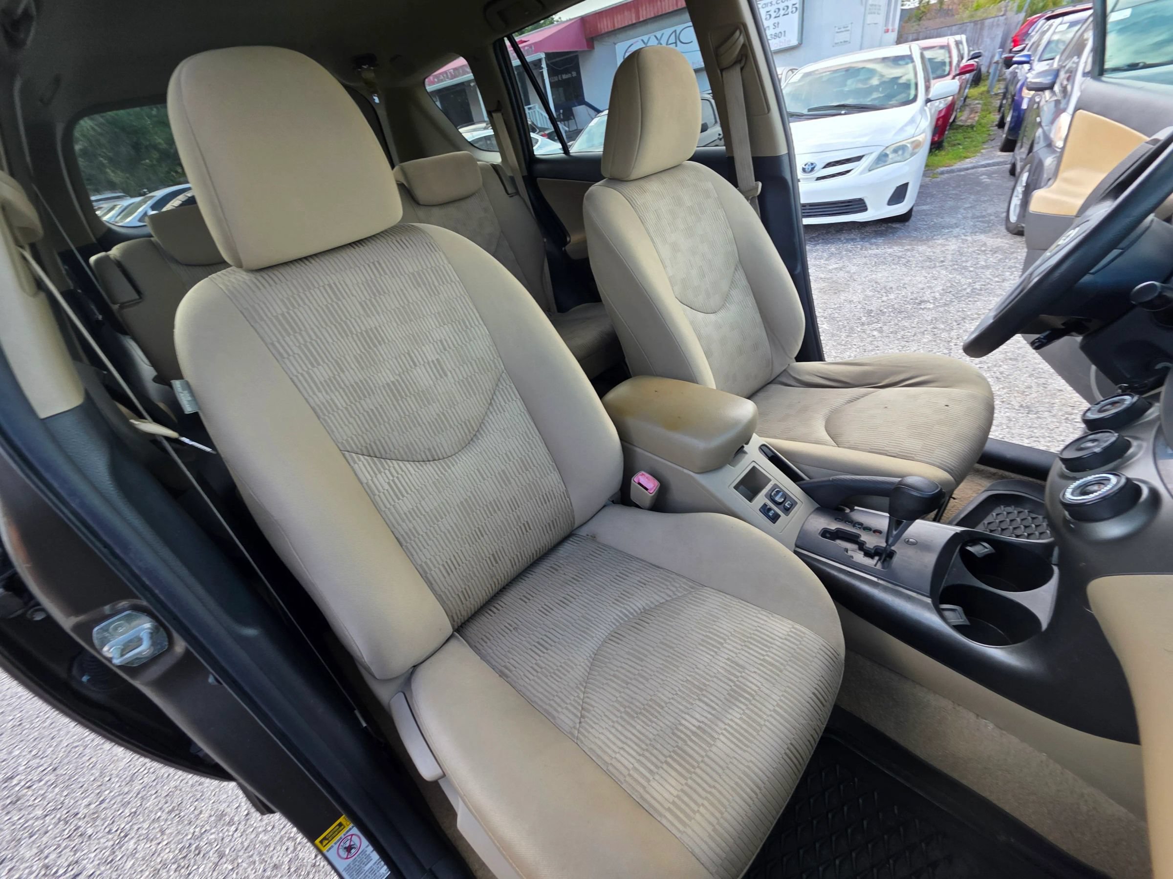 Used 2011 Toyota RAV4 2WD w/ Base L4 Extra Value Pkg image 21