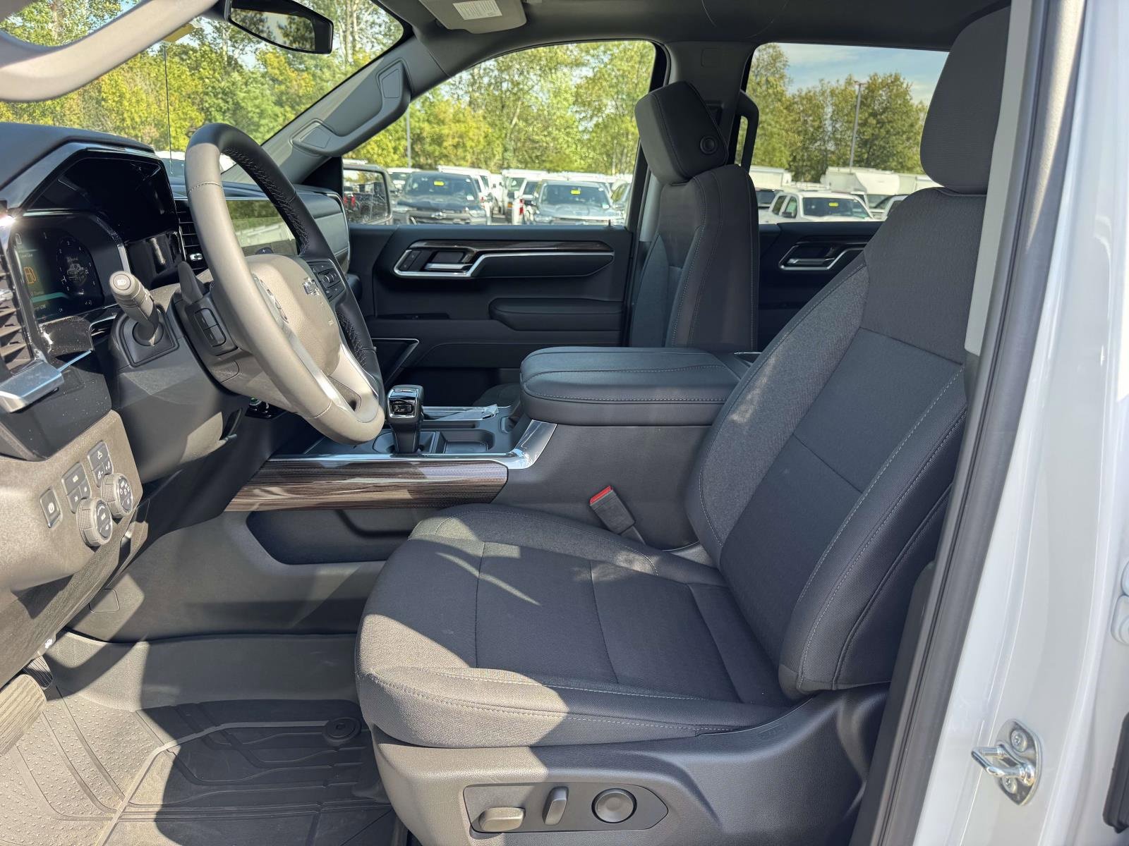 New 2026 Chevrolet Silverado 1500 RST w/ Redline Edition image 21