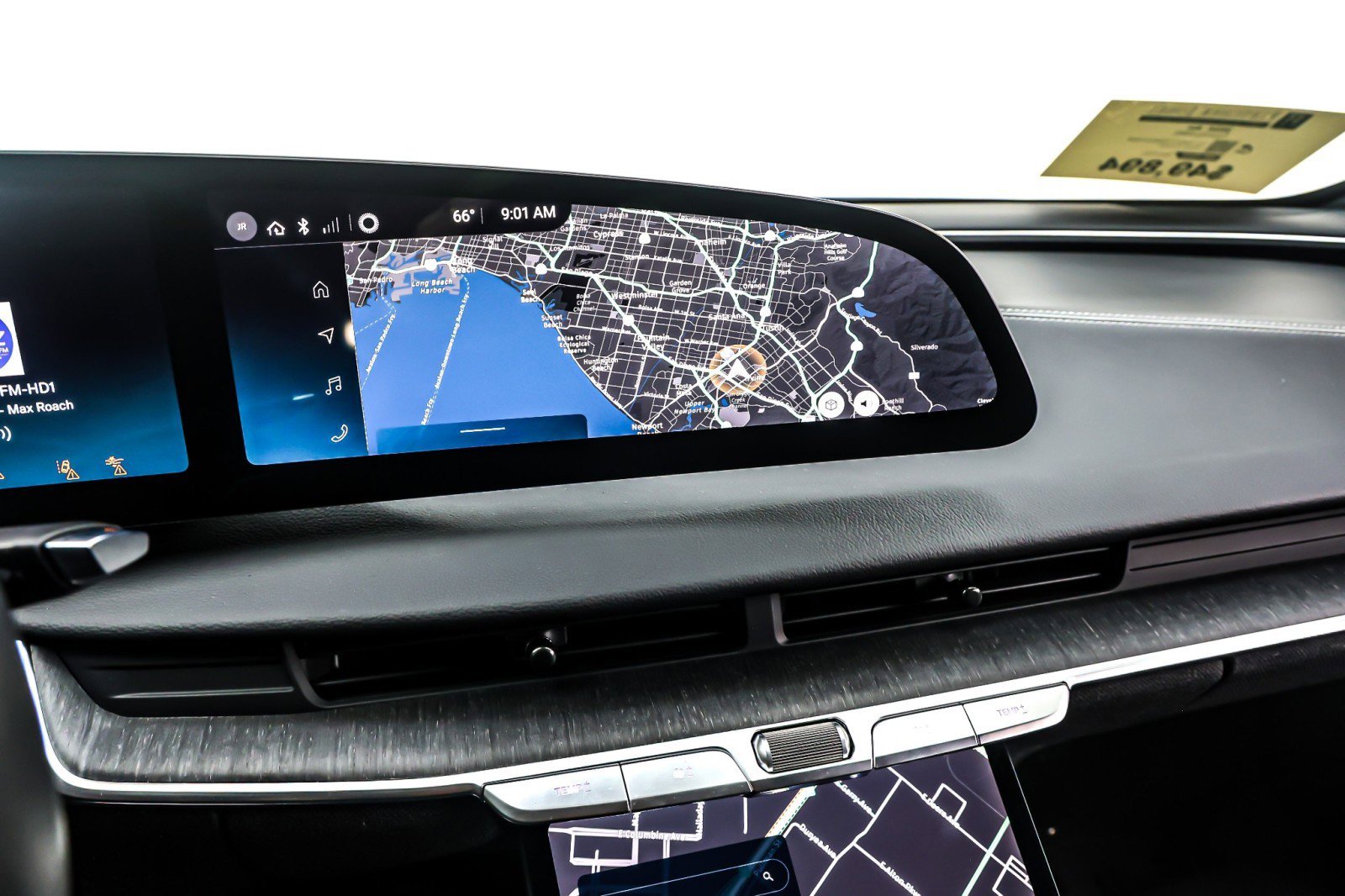 Used 2024 Lucid Air Touring image 20