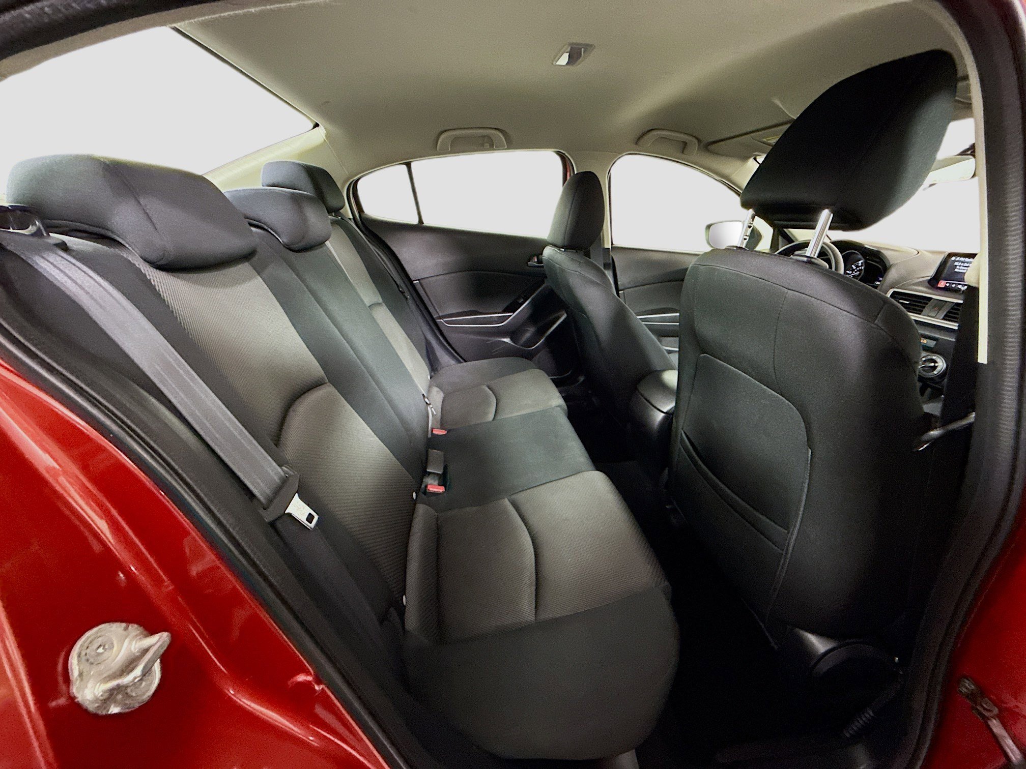 Used 2017 MAZDA MAZDA3 Sport image 27