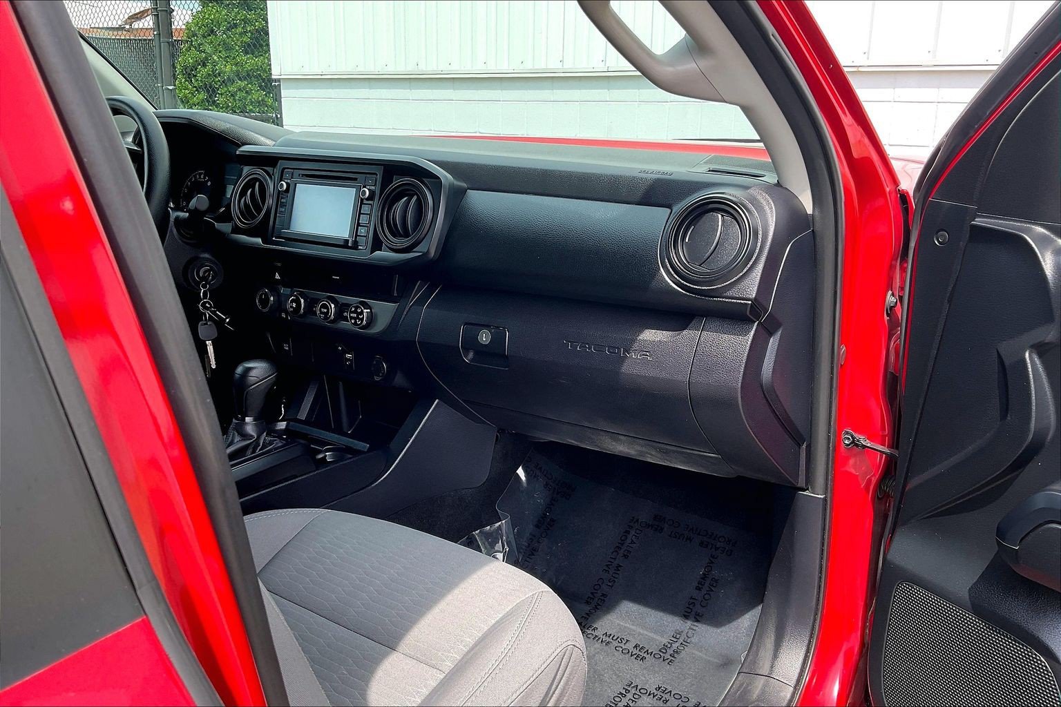 Used 2017 Toyota Tacoma SR w/ Tow Package AWD/4WD image 21