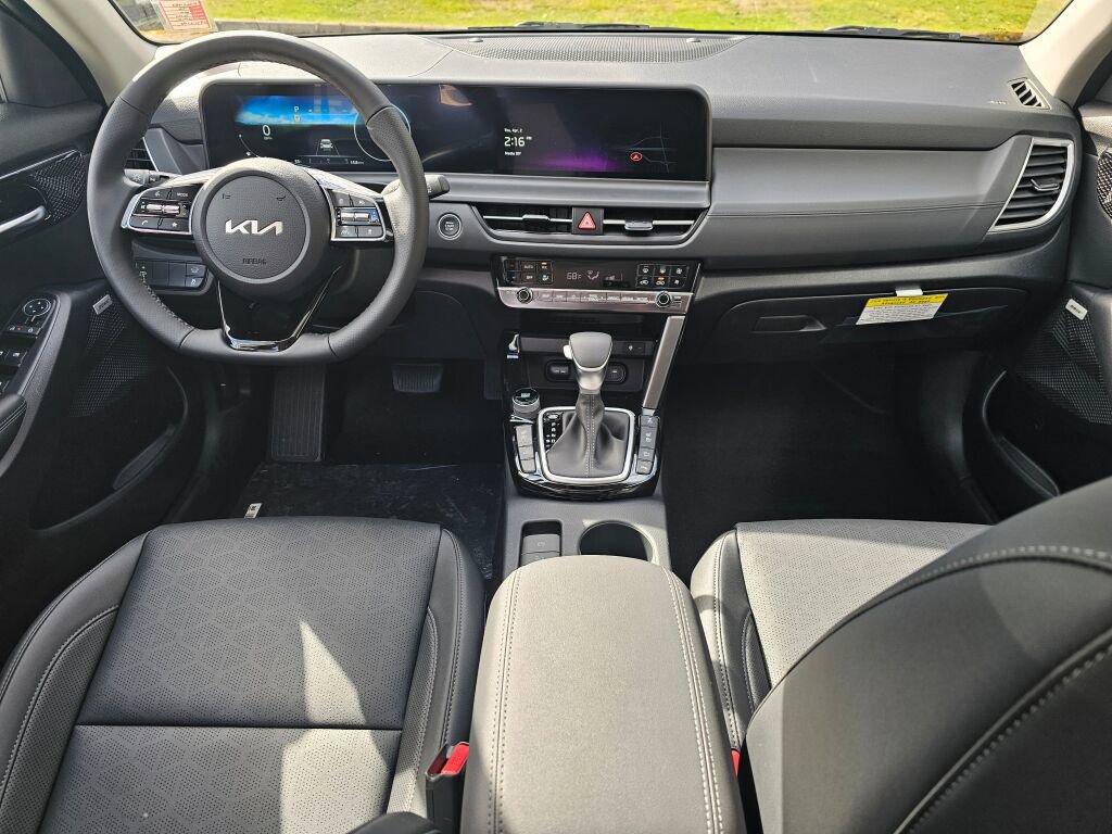 New 2026 Kia Seltos SX image 9