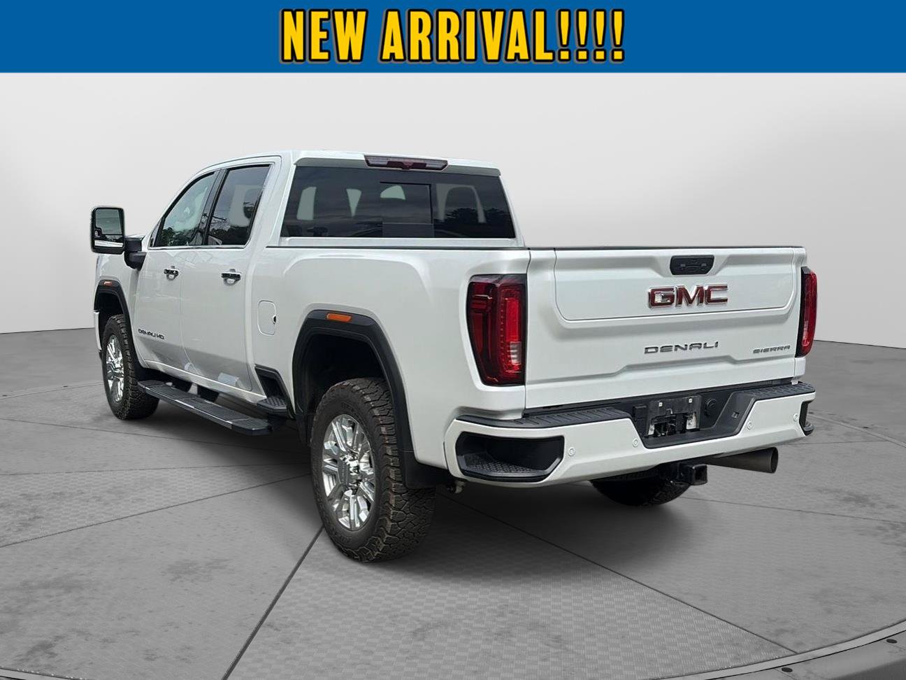 Certified 2022 GMC Sierra 2500 Denali AWD/4WD image 6