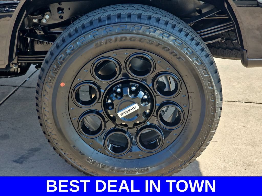 New 2026 Ford F250 Lariat w/ Black Appearance Package AWD/4WD image 37
