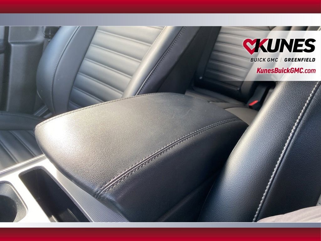 Used 2021 Ford Edge SEL w/ Convenience Package image 29