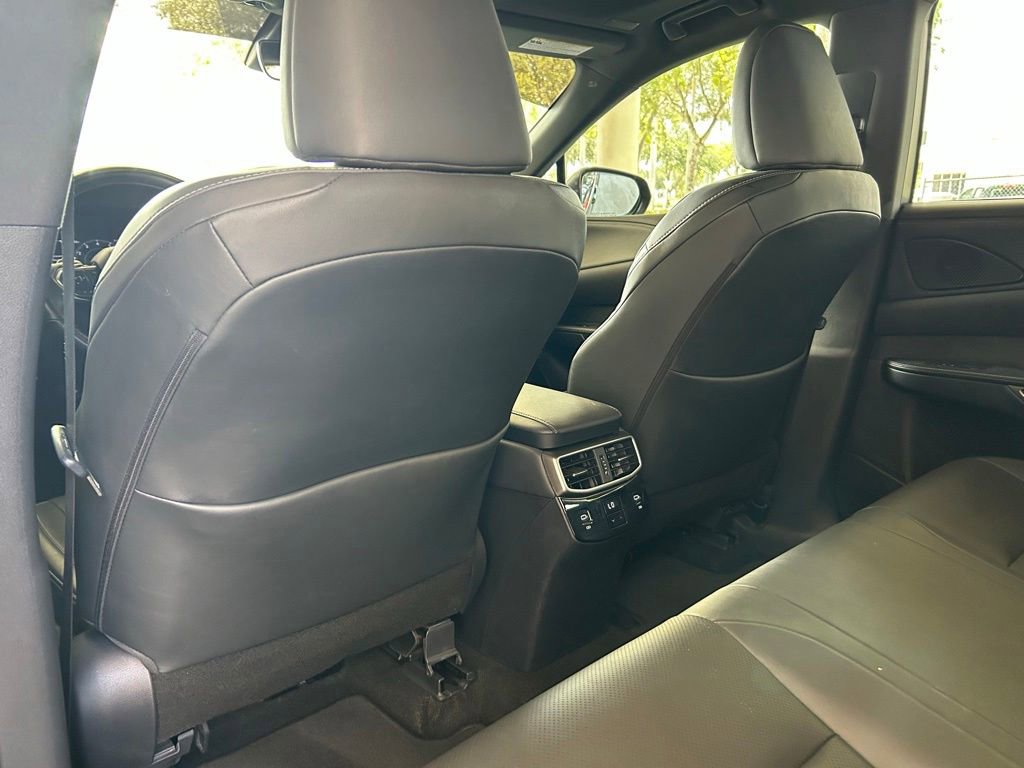 Used 2024 Lexus RX 350 Premium w/ Accessory Package (Z1) AWD/4WD image 36