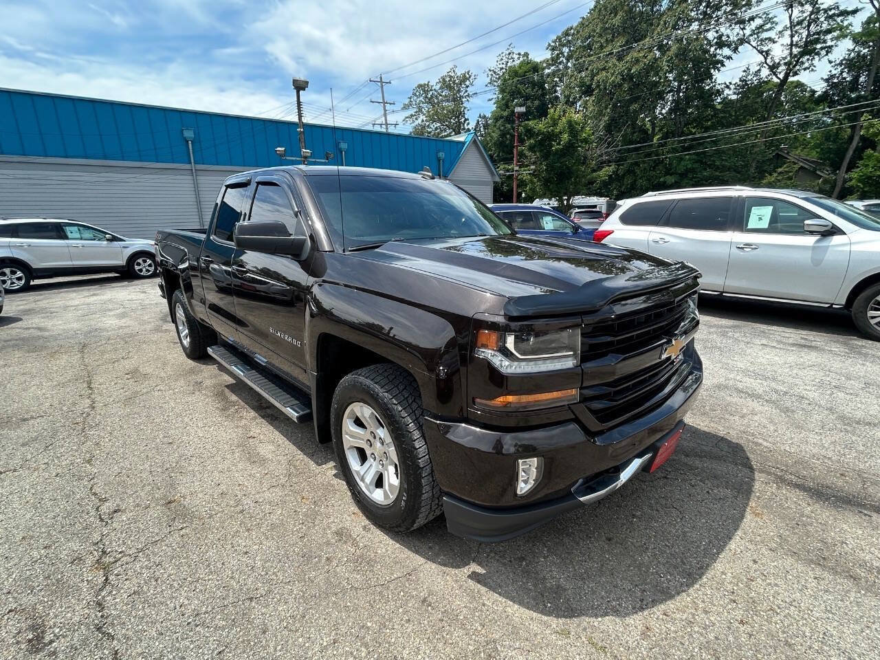 Used 2018 Chevrolet Silverado 1500 LT w/ All Star Edition AWD/4WD image 13