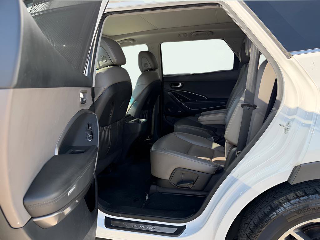 Used 2017 Hyundai Santa Fe Limited AWD/4WD image 21