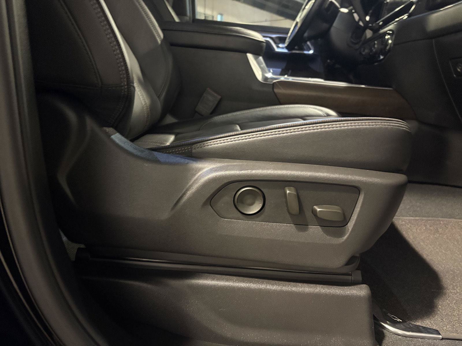 Used 2025 Chevrolet Silverado 2500 High Country w/ High Country Premium Package AWD/4WD image 54