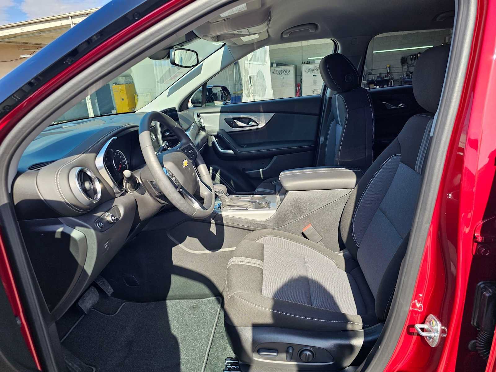 New 2026 Chevrolet Blazer LT w/ Convenience Package FWD image 20
