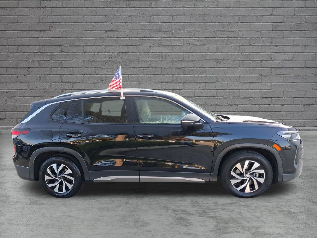Used 2026 Volkswagen Tiguan S FWD image 13