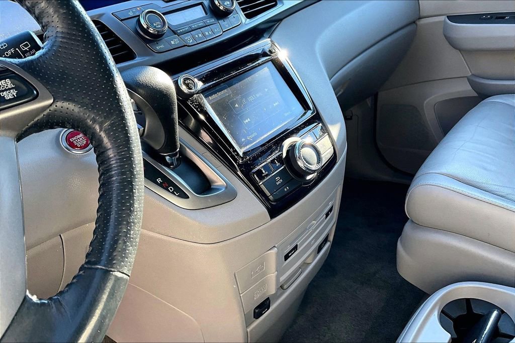 Used 2017 Honda Odyssey EX-L image 22