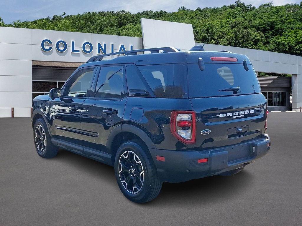Certified 2025 Ford Bronco Sport Outer Banks w/ Outer Banks Tech Package+ AWD/4WD image 4