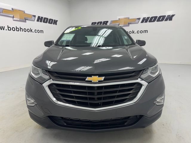 Used 2018 Chevrolet Equinox LT AWD/4WD image 2