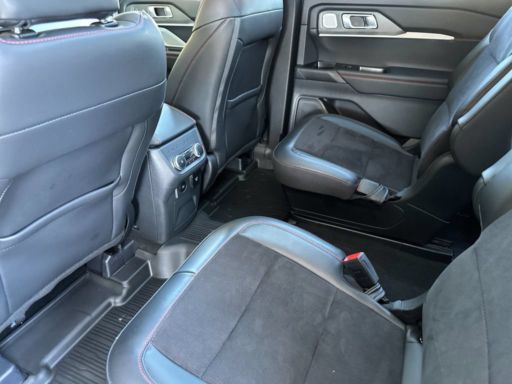 Certified 2025 Ford Explorer ST w/ Sun And Sound Package AWD/4WD image 11