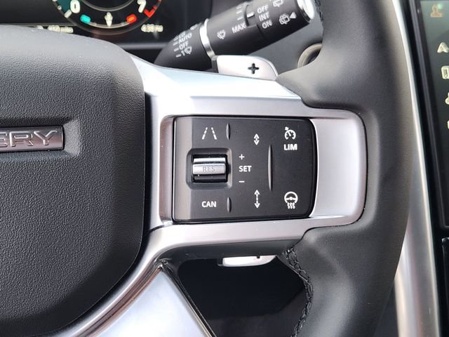 Used 2025 Land Rover Discovery S AWD/4WD image 29