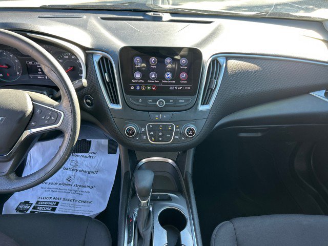 Used 2023 Chevrolet Malibu LT image 25