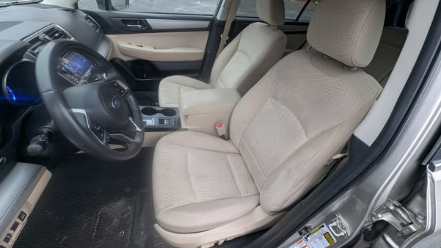 Used 2018 Subaru Outback 2.5i Premium image 16
