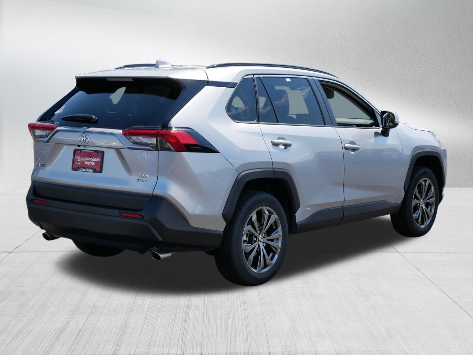 Certified 2025 Toyota RAV4 XLE Premium AWD/4WD image 7