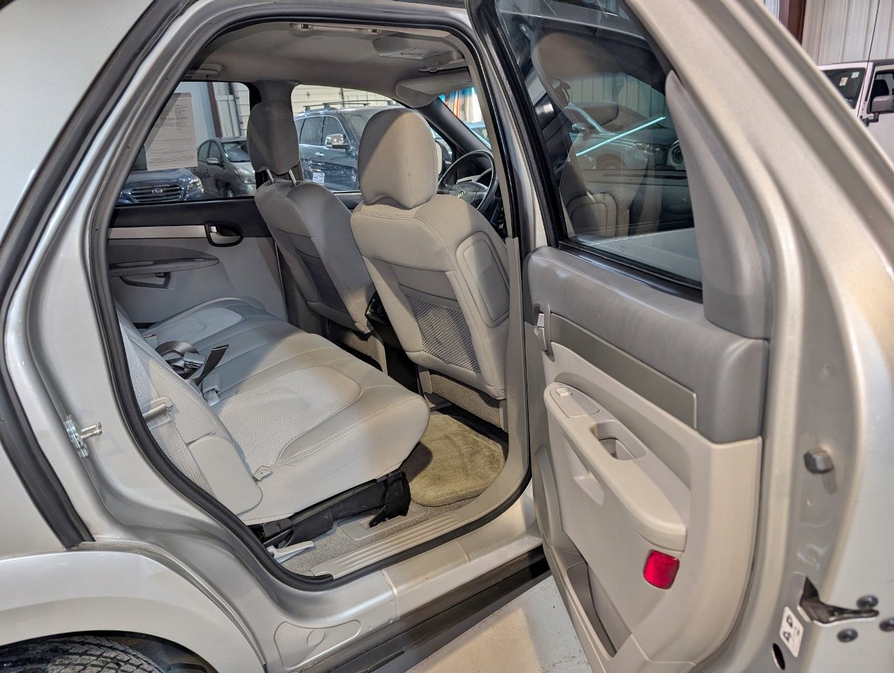 Used 2007 Buick Rendezvous CX image 24