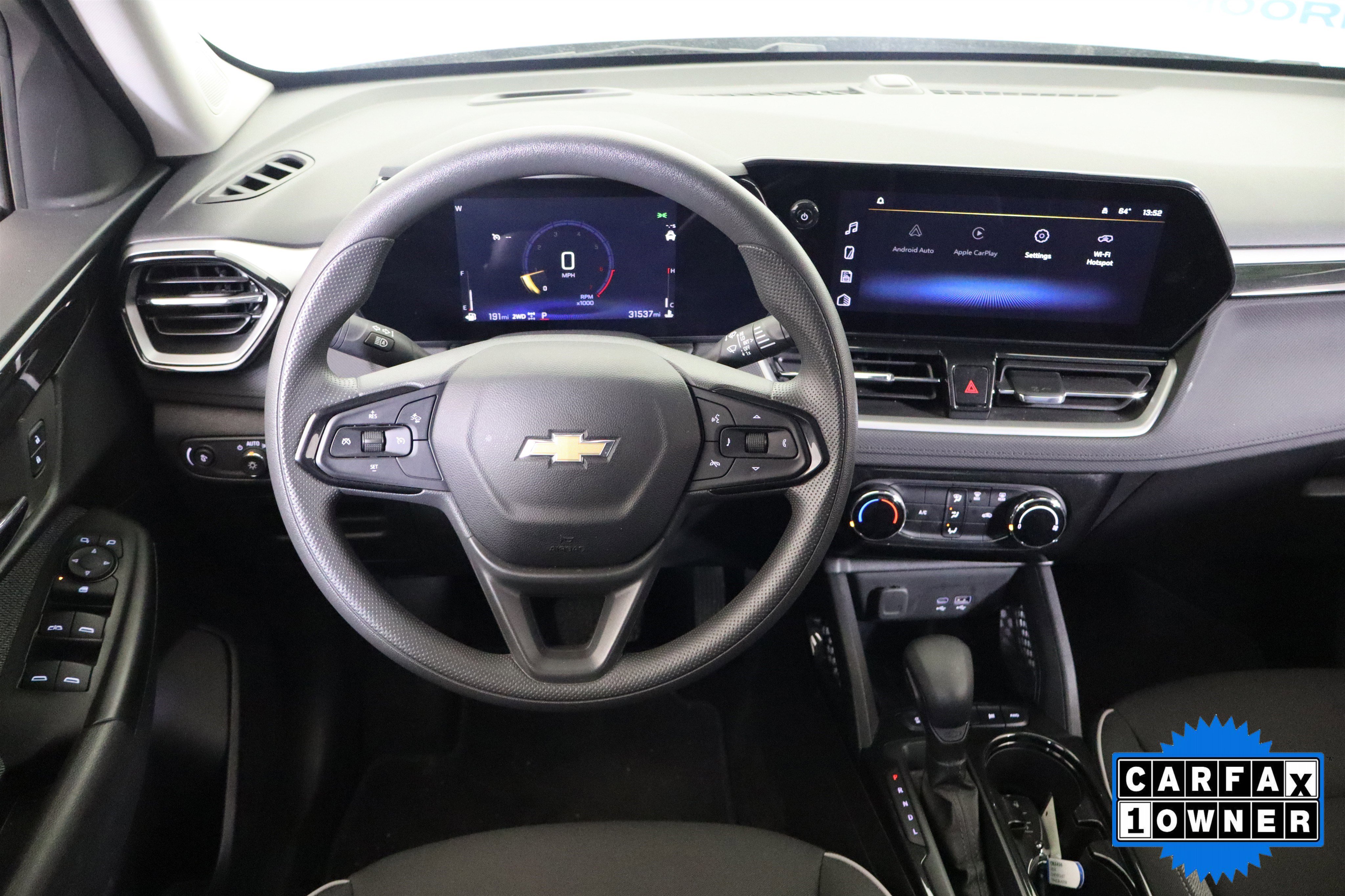 Used 2025 Chevrolet TrailBlazer LT AWD/4WD image 52