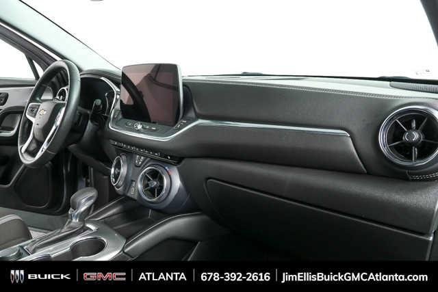 Used 2025 Chevrolet Blazer LT FWD image 22