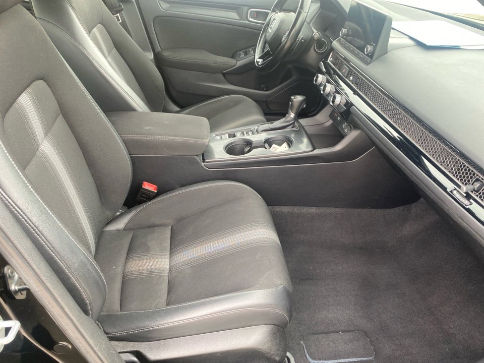 Used 2022 Honda Civic Sport image 32