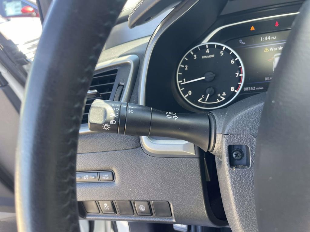 Used 2023 Nissan Murano SV w/ SV Midnight Edition Package image 24