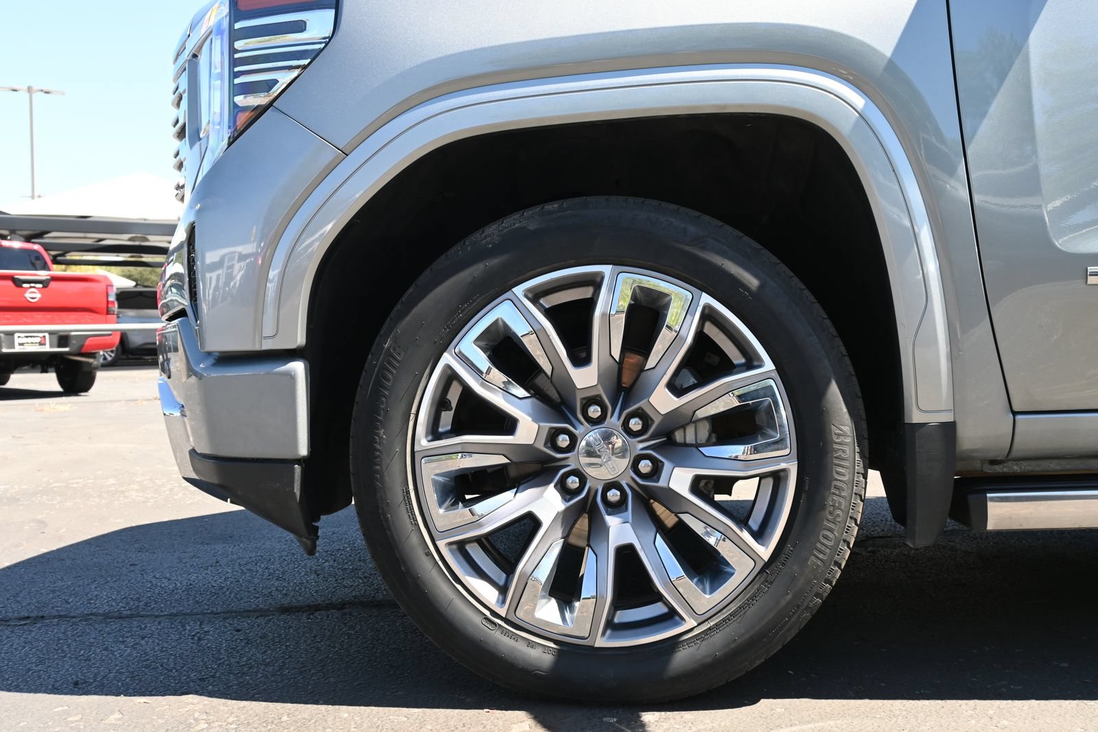 Used 2025 GMC Sierra 1500 Denali AWD/4WD image 27
