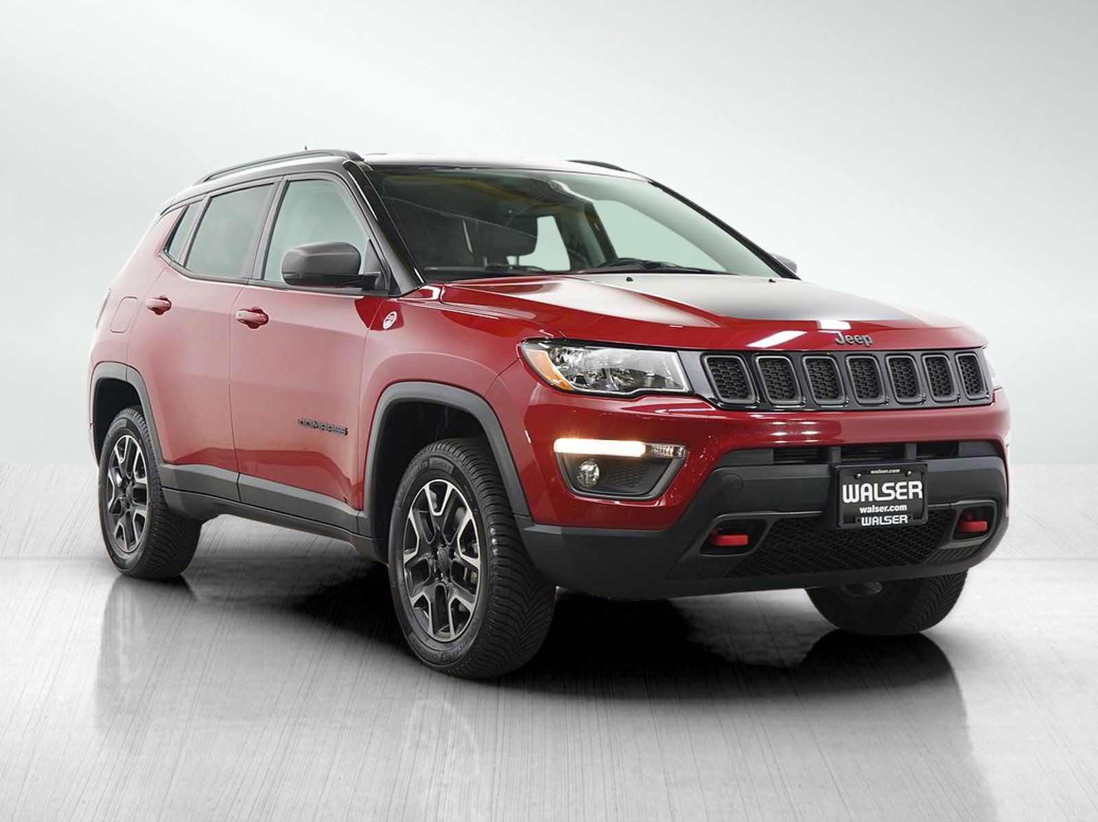 Used 2019 Jeep Compass Trailhawk w/ Cold Weather Group AWD/4WD image 7