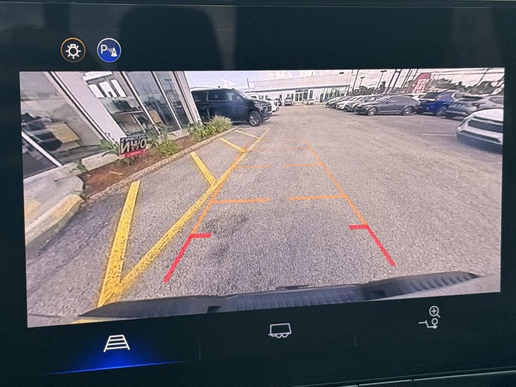 Used 2026 Chevrolet Colorado Trail Boss w/ LPO, Skid Plate Package AWD/4WD image 26