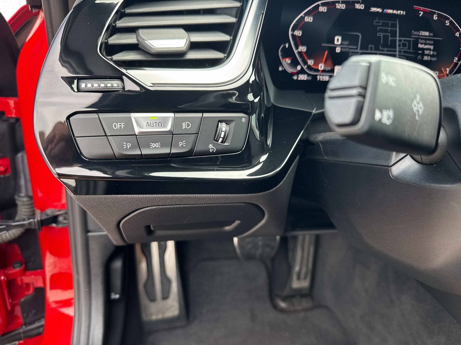 Used 2021 BMW Z4 M40i RWD image 25