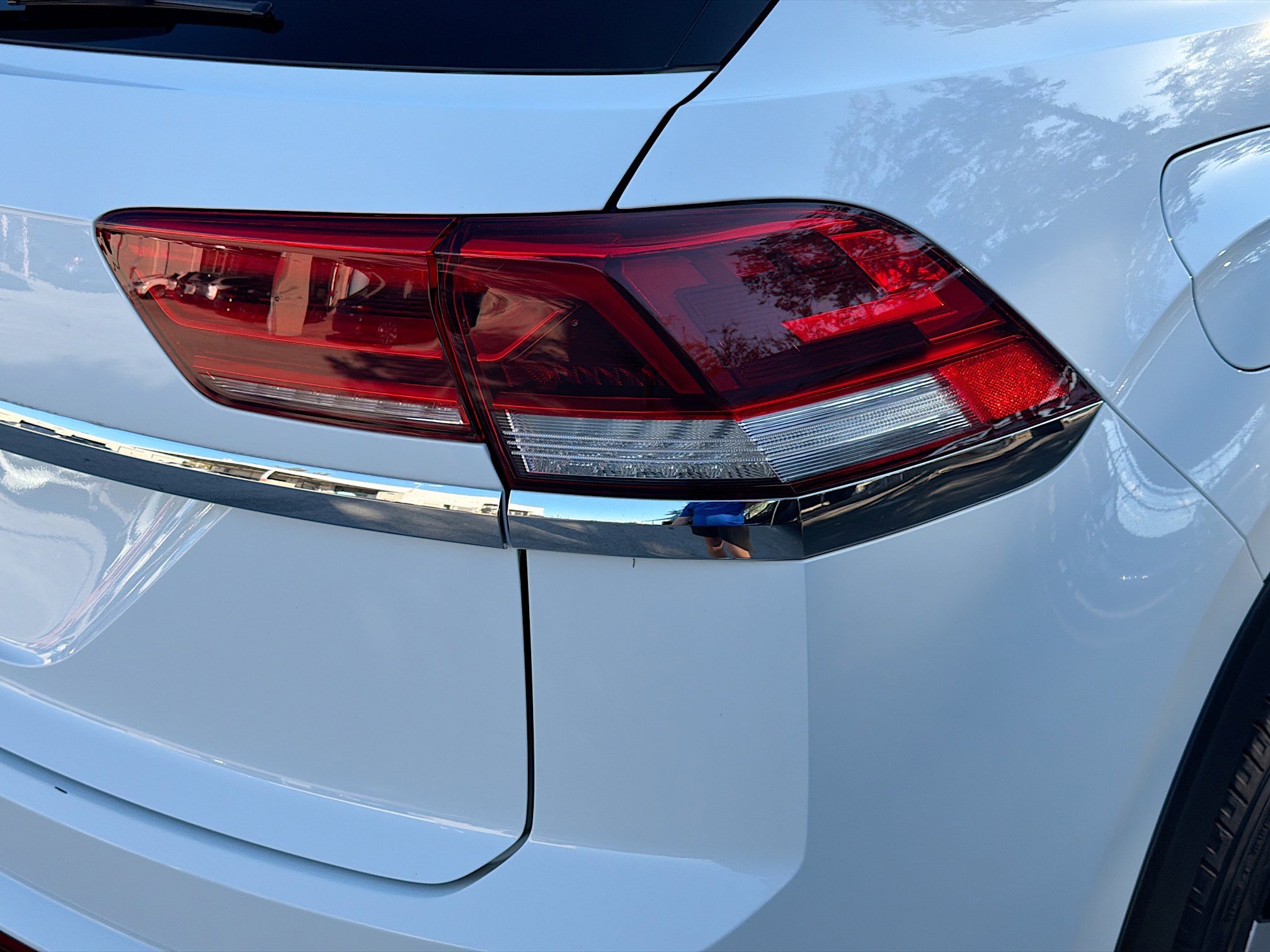 Used 2023 Volkswagen Atlas Cross Sport SE image 27