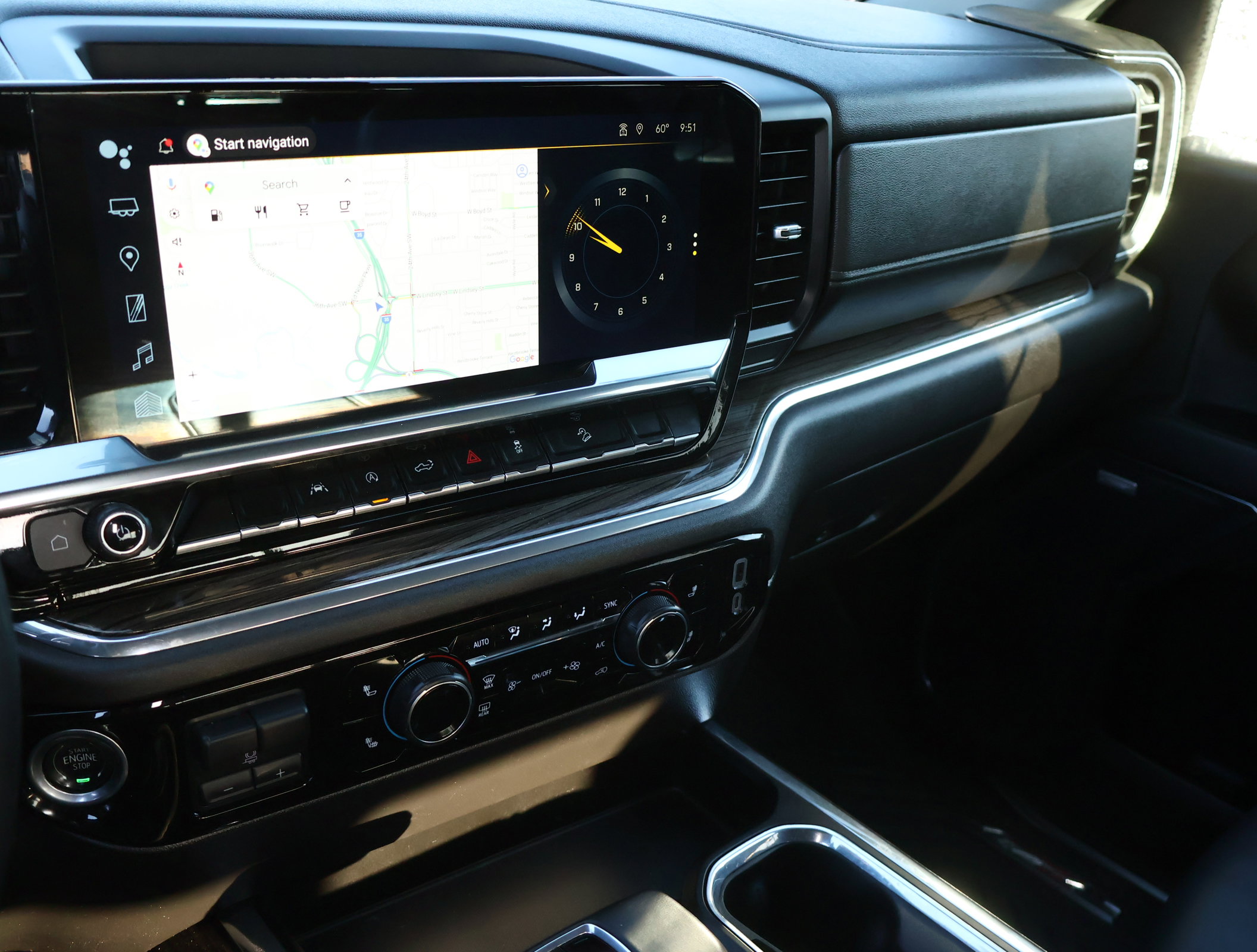 Used 2024 Chevrolet Silverado 1500 LT Trail Boss w/ Convenience Package II image 19