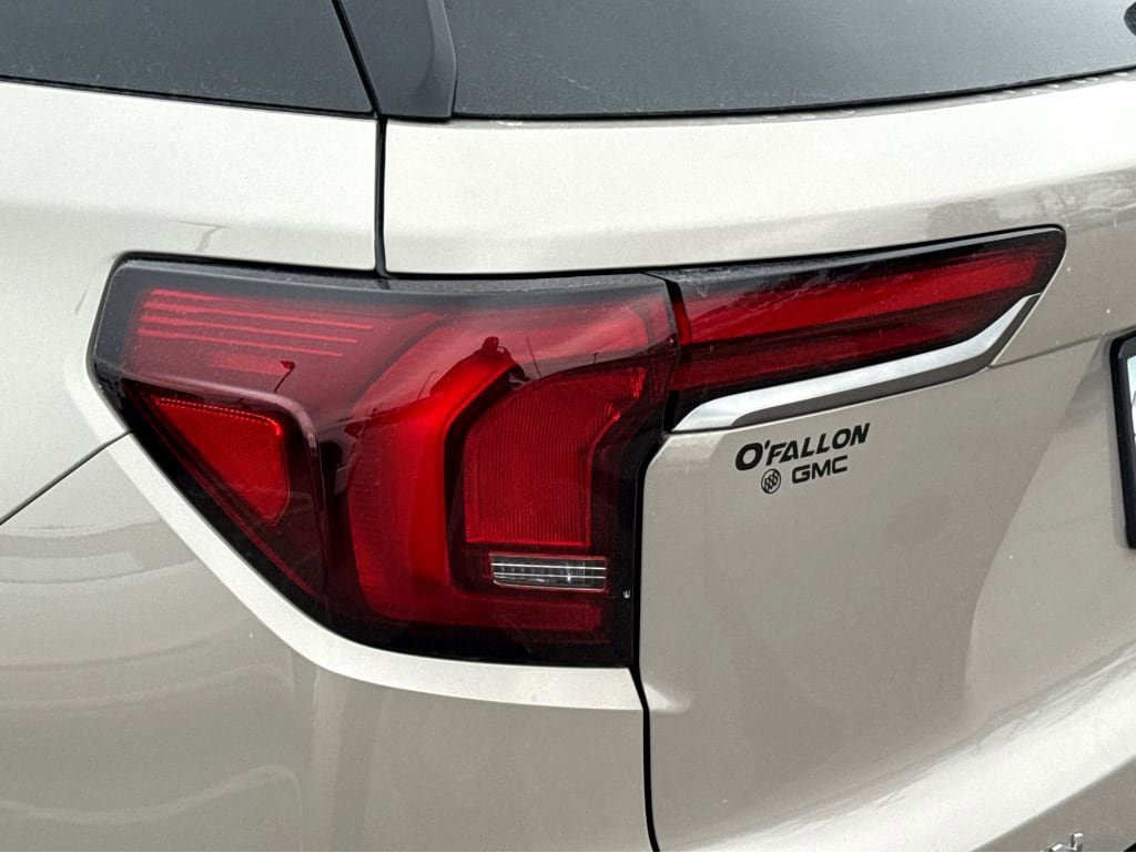 New 2026 GMC Terrain AT4 w/ Convenience Package III image 20