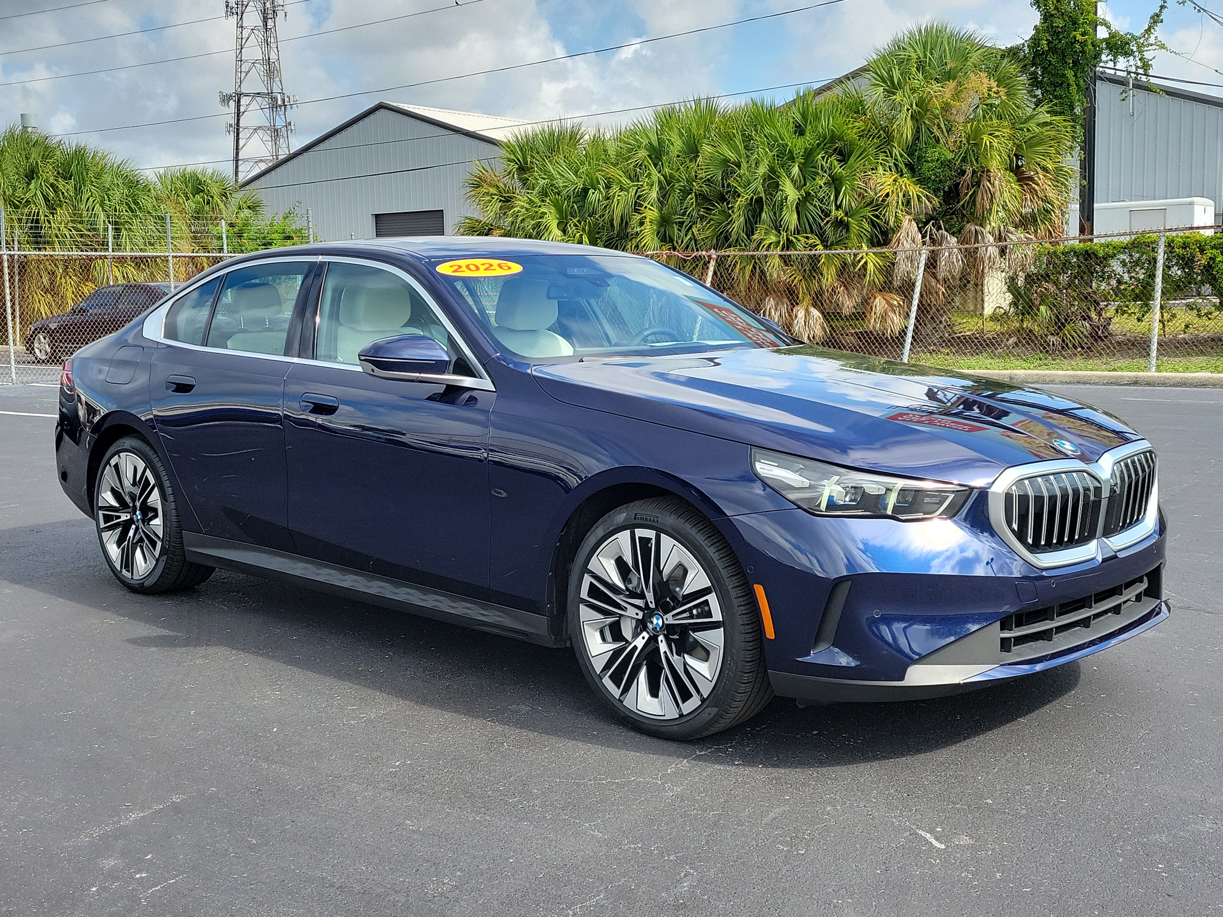 Used 2026 BMW 530i RWD image 2