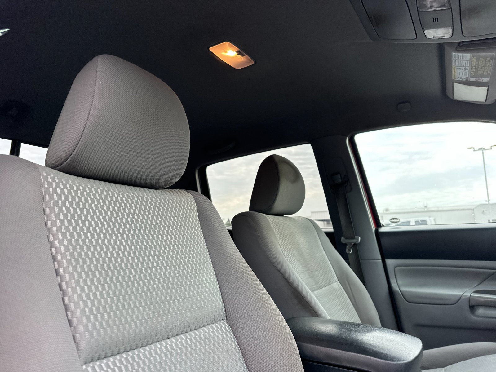 Used 2014 Toyota Tacoma PreRunner w/ SR5 Package RWD image 16