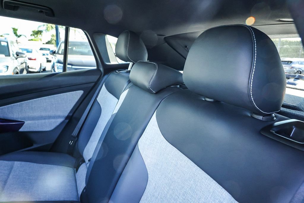 New 2026 Volkswagen ID.4 Pro image 29