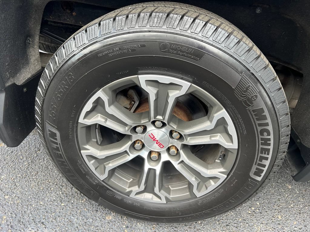 Used 2020 GMC Sierra 1500 SLE w/ X31 Off-Road Package AWD/4WD image 14