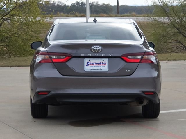 Used 2023 Toyota Camry LE image 7