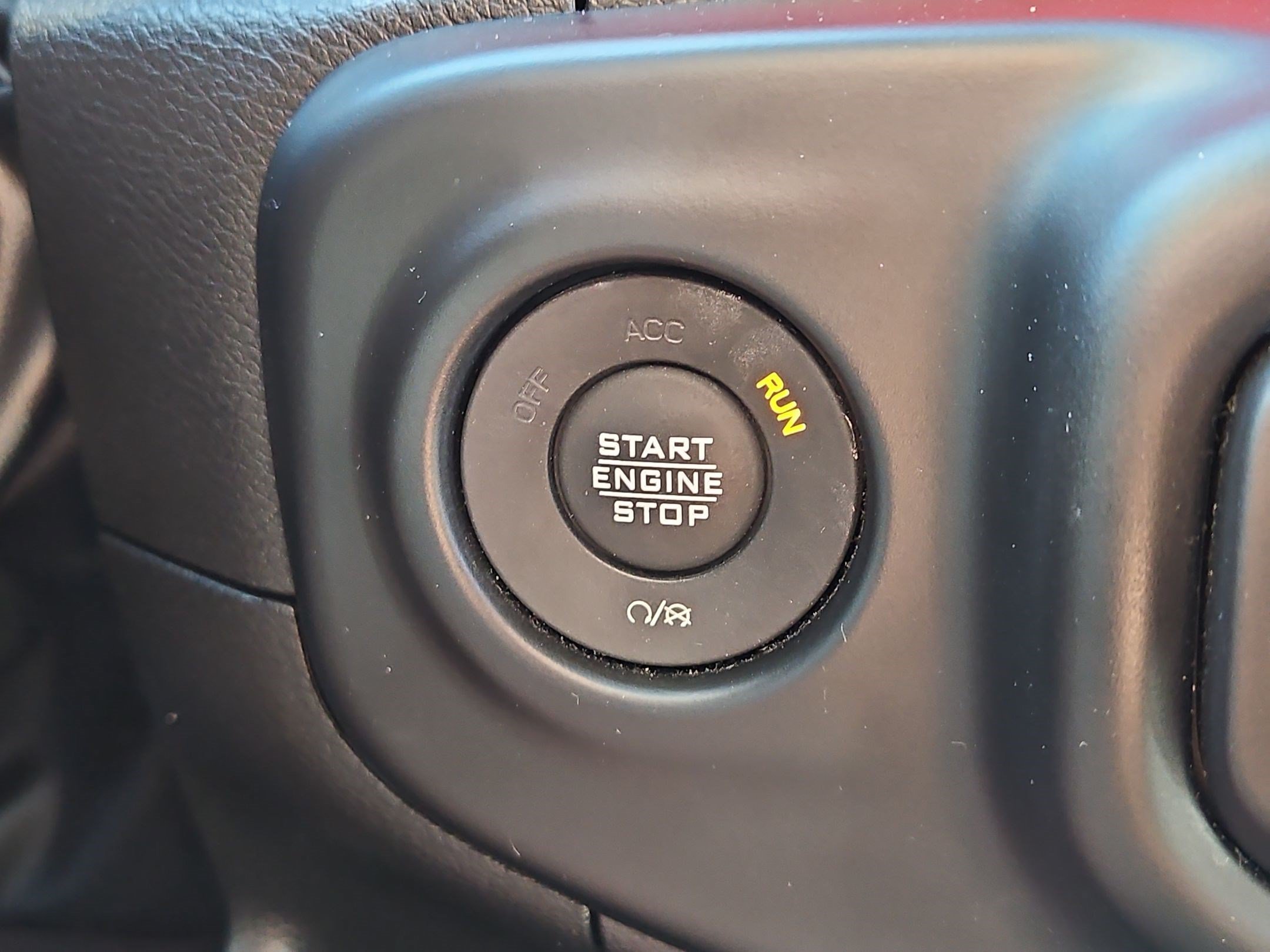 Used 2022 Jeep Gladiator Rubicon w/ Cold Weather Group AWD/4WD image 17
