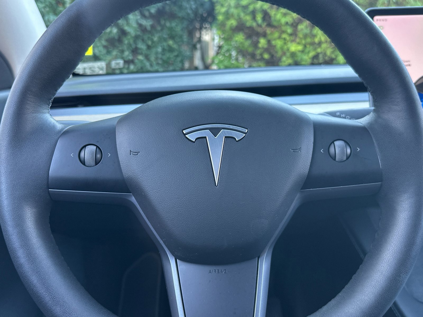 Used 2021 Tesla Model Y Long Range image 23