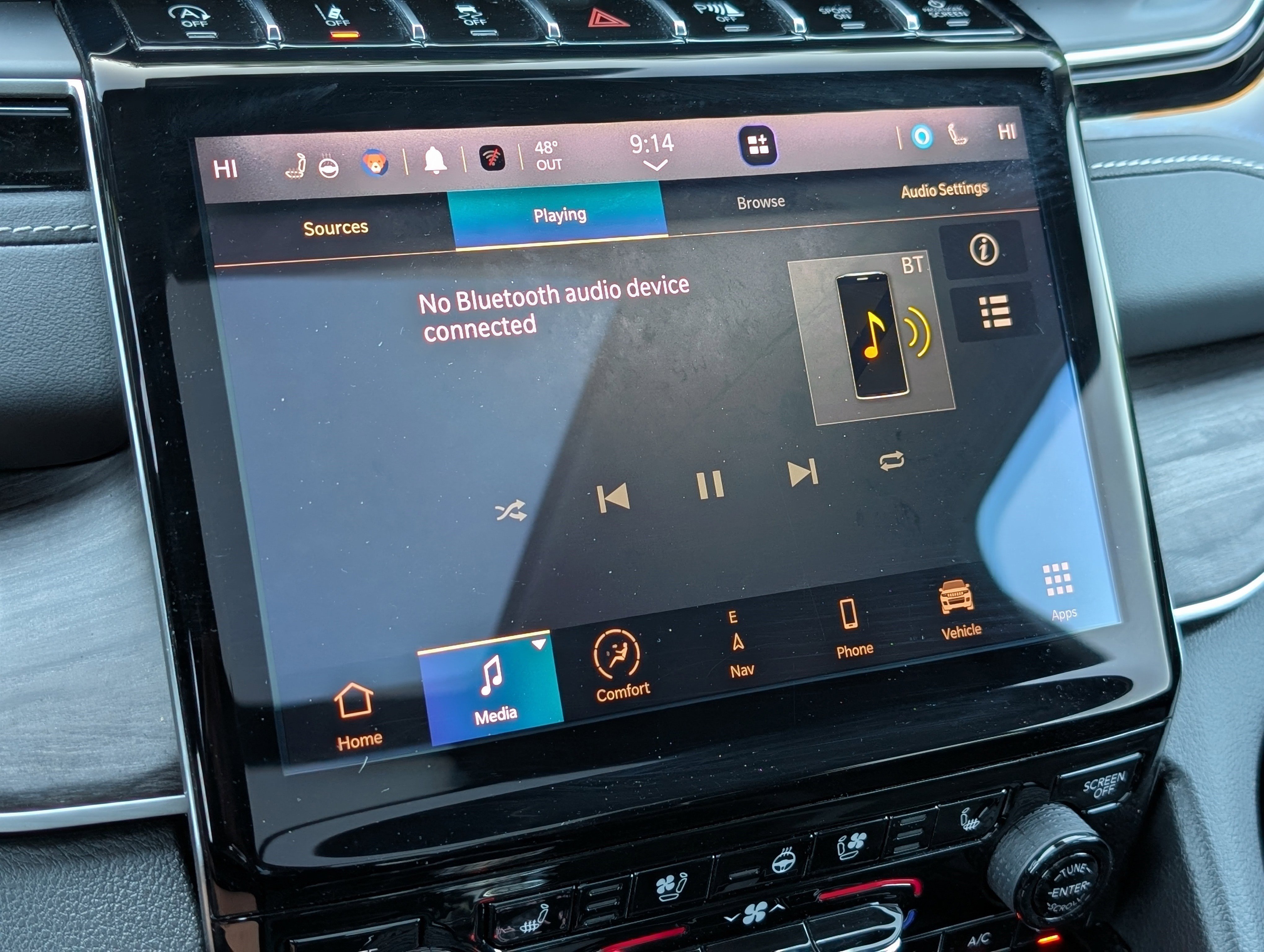 Used 2023 Jeep Grand Cherokee Limited w/ Luxury Tech Group II RWD image 29
