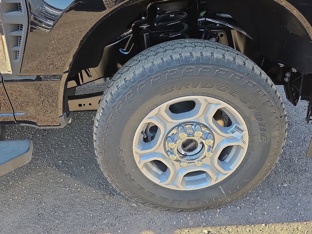 New 2026 Ford F250 XLT w/ FX4 Off-Road Package image 7