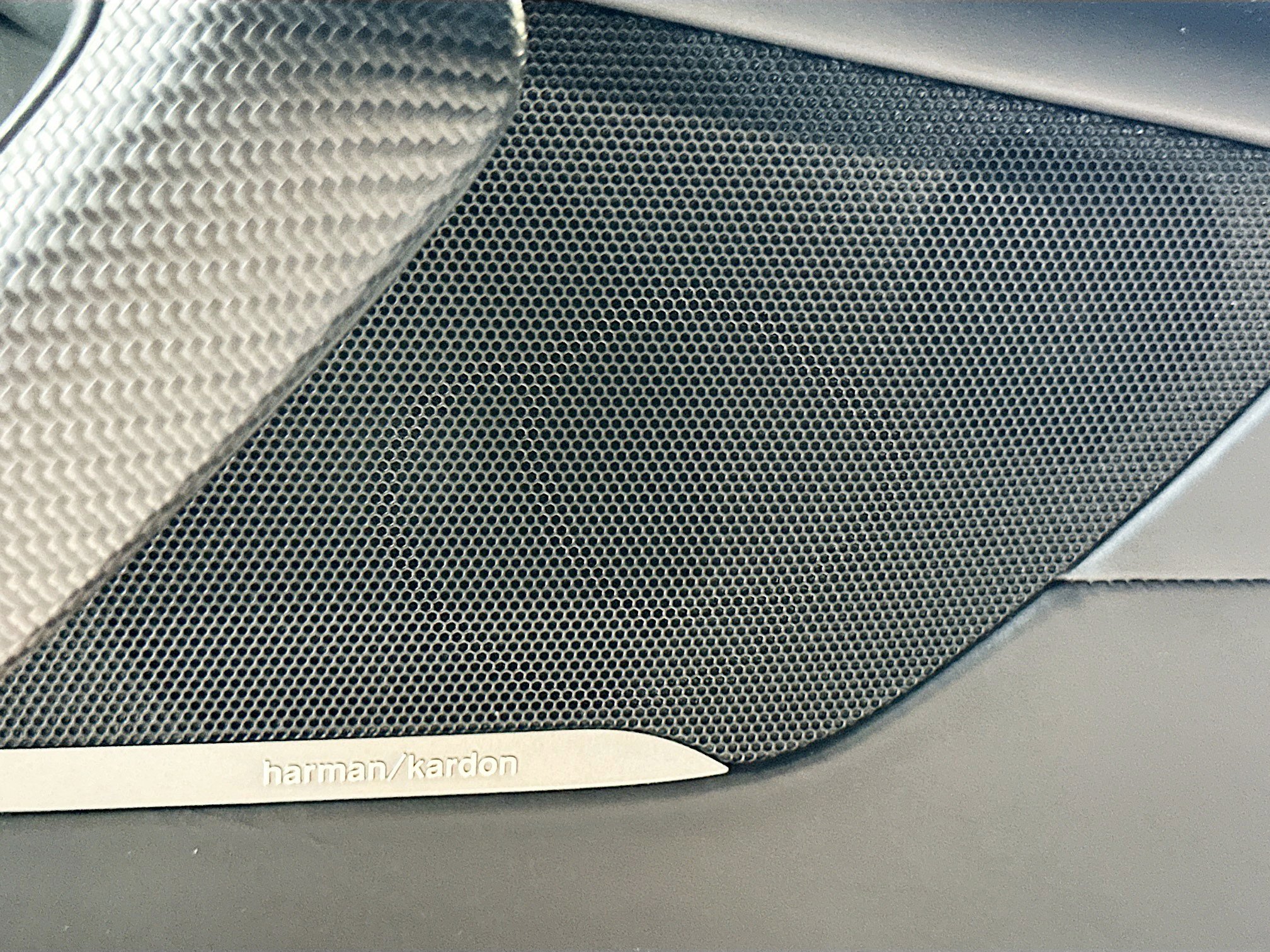 Used 2019 BMW i8 Coupe image 19